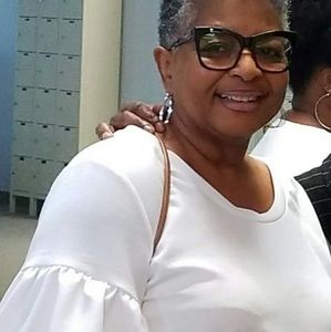 Meet your Posher, Lynette